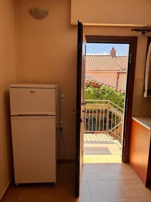 Family Woodland Oasis Vipgreece Apartamento Kírinthos Exterior foto