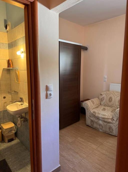 Family Woodland Oasis Vipgreece Apartamento Kírinthos Exterior foto