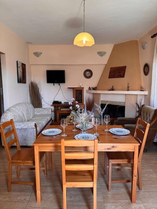 Family Woodland Oasis Vipgreece Apartamento Kírinthos Exterior foto